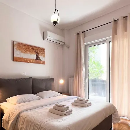 Apartment Key Biscayne Elegant 77sqm In Paleo Faliro